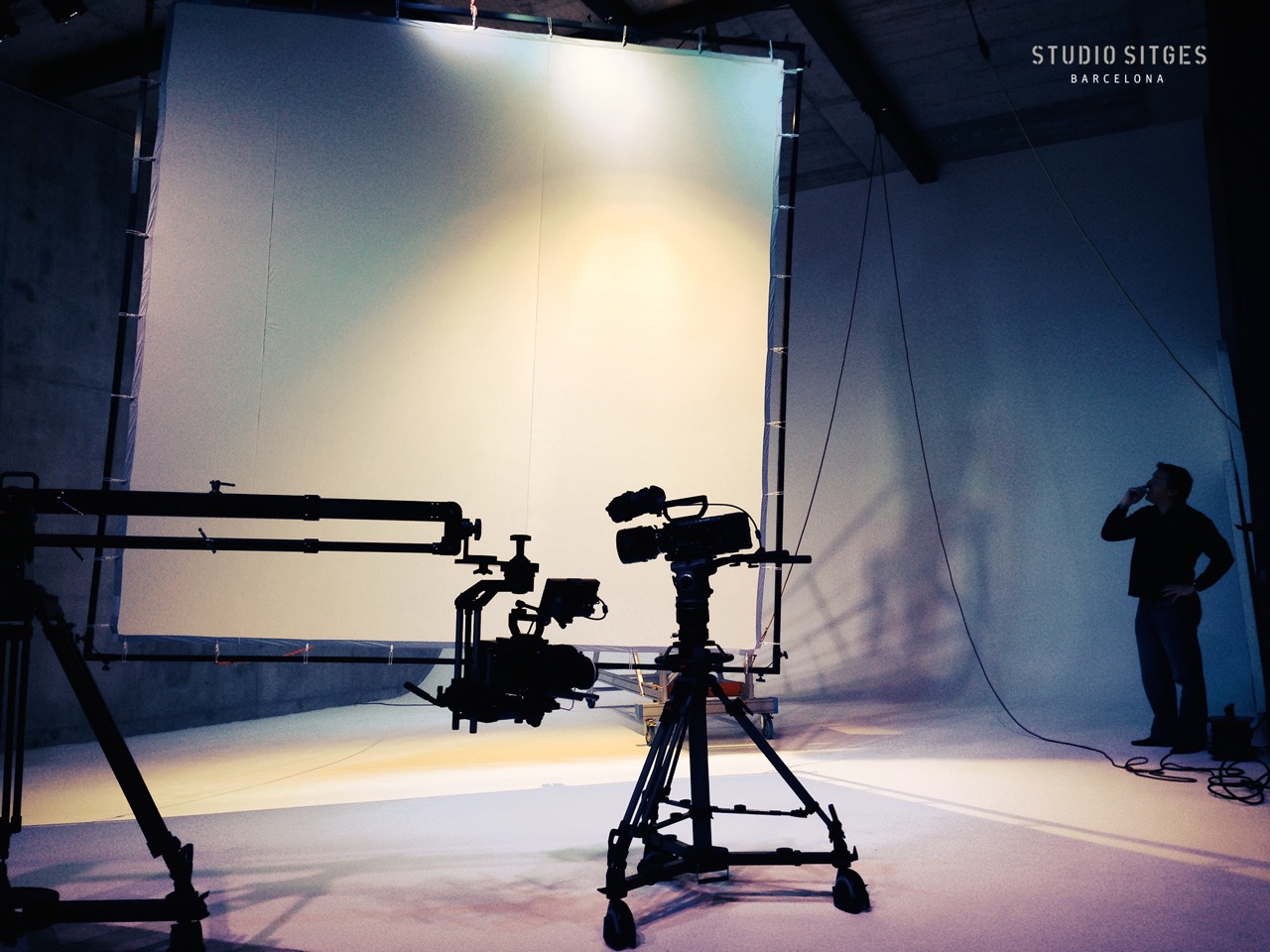 Sony F5 cameras now available to hire at Studio Sitges